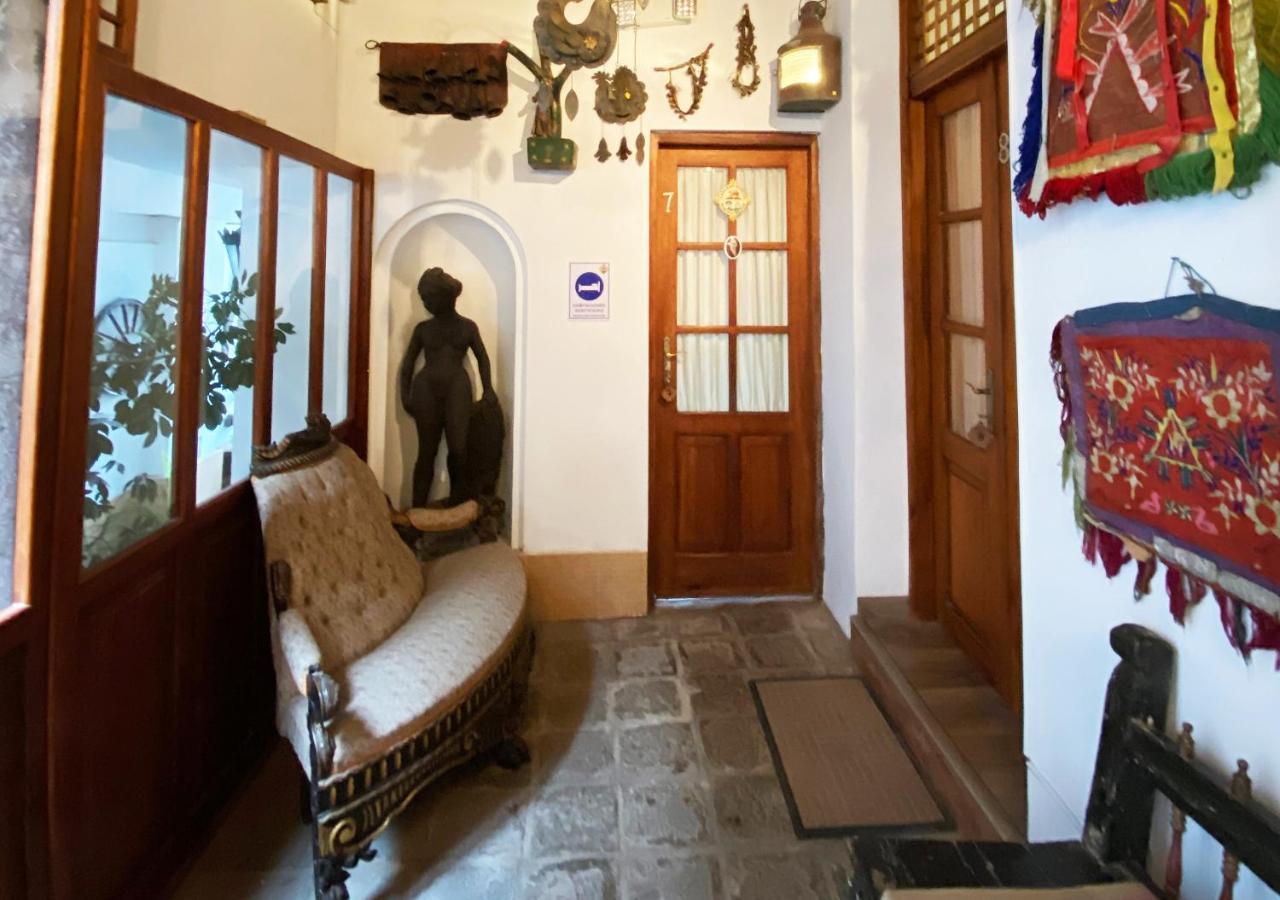Hotel Boutique Casa San Marcos Кито Экстерьер фото