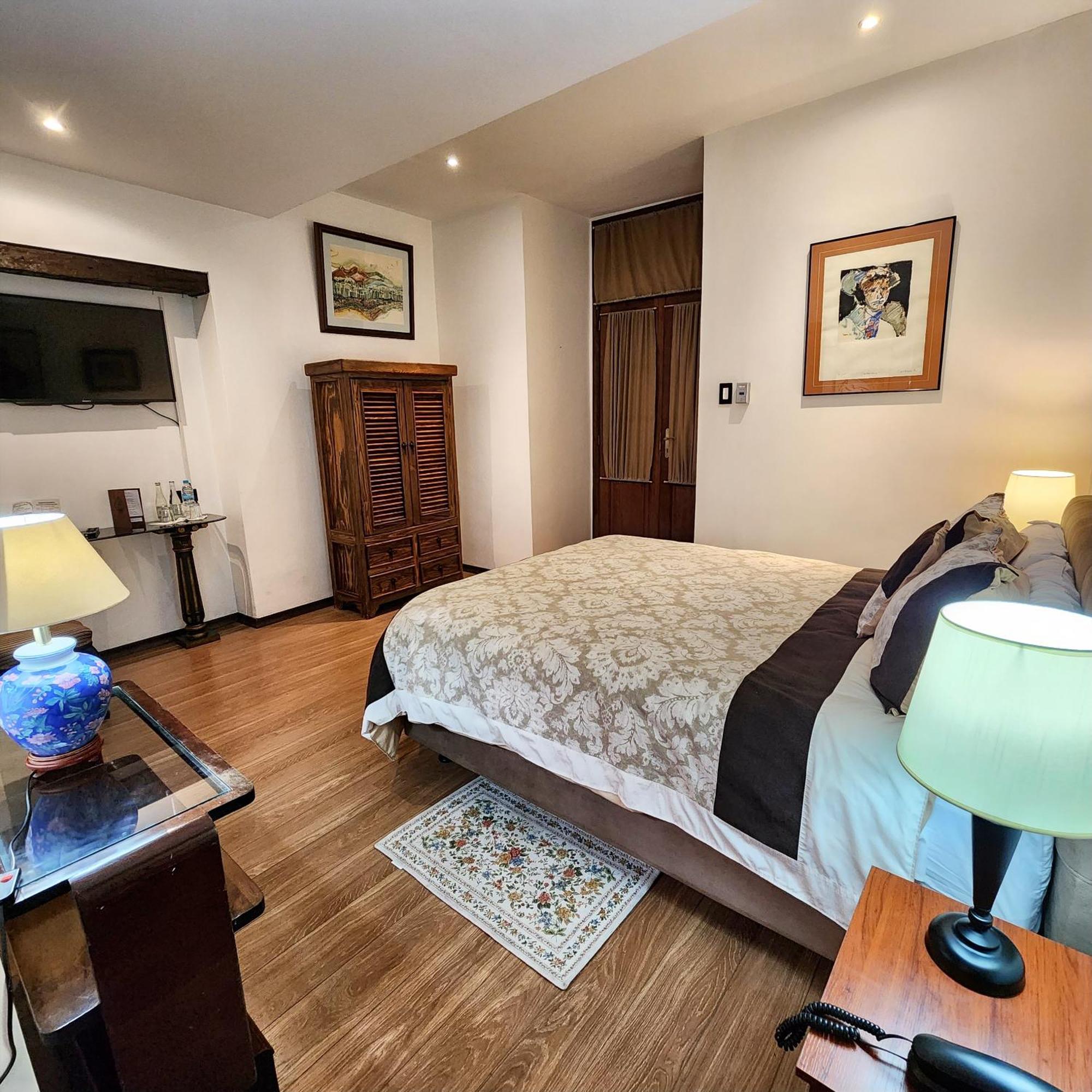 Hotel Boutique Casa San Marcos Кито Экстерьер фото
