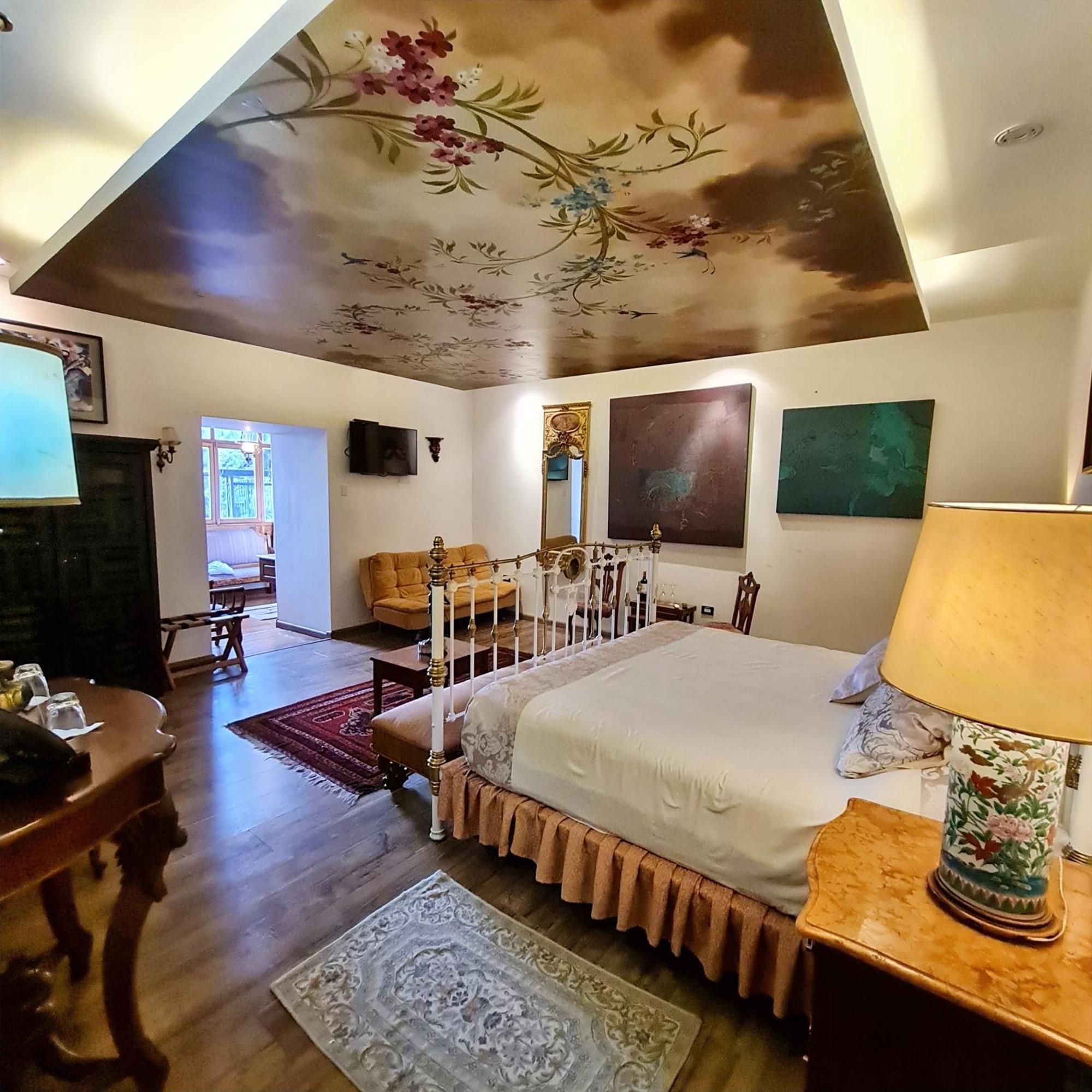Hotel Boutique Casa San Marcos Кито Экстерьер фото